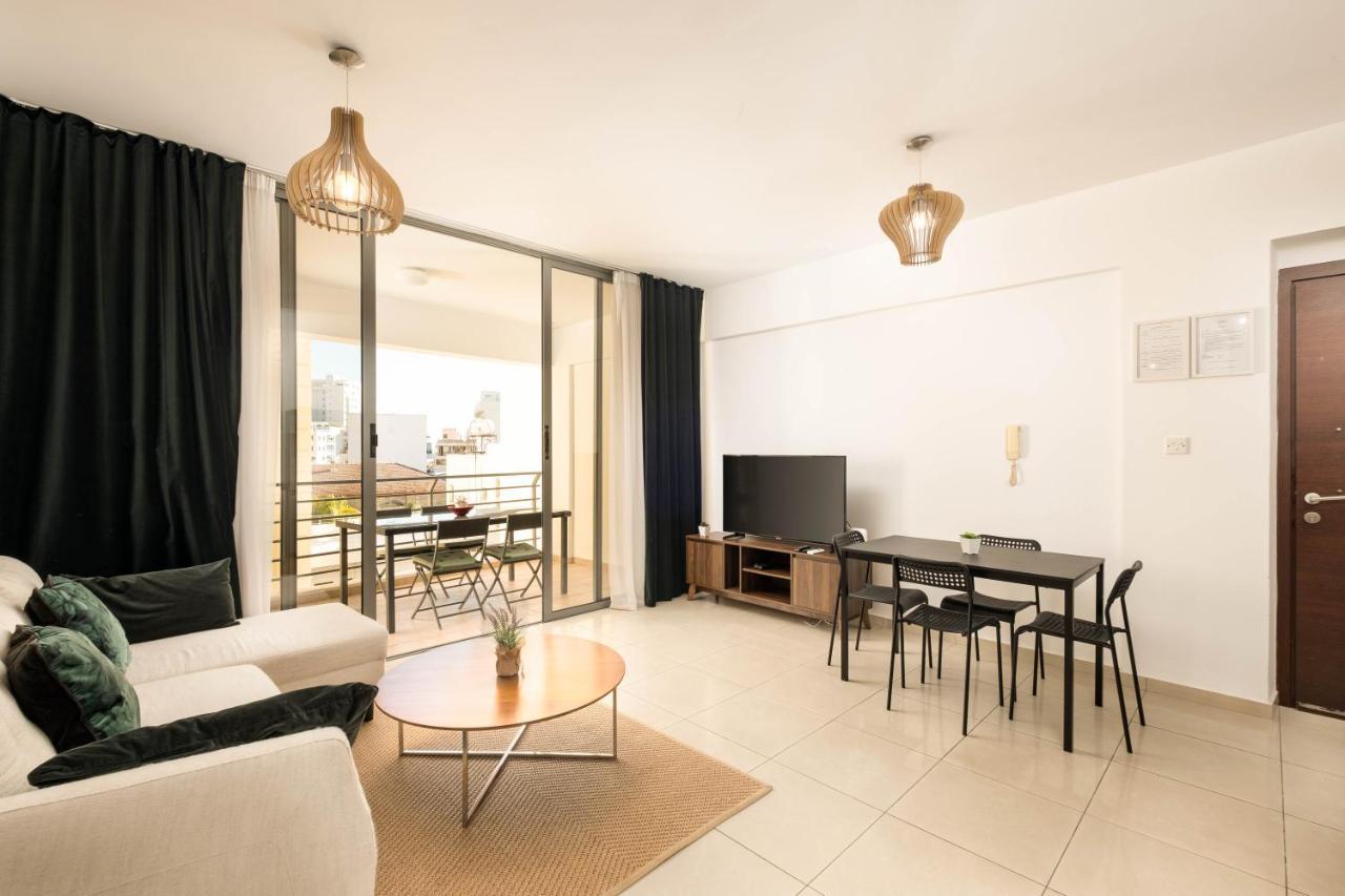 Lazuli City Center Ap 42 Larnaca Exterior foto